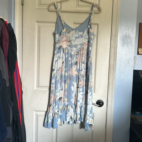 Torrid super soft light blue floral print mini dress size large - Picture 4 of 6